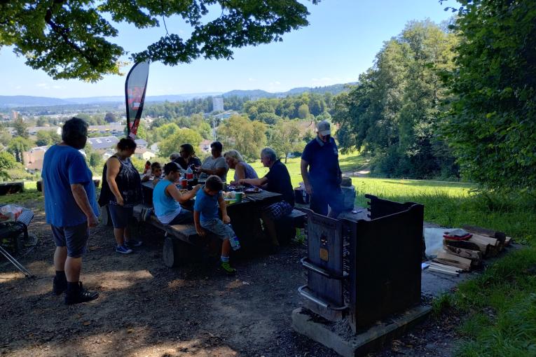 Bräteln bei der Friedenslinde